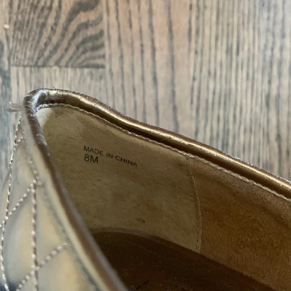 SALE! LOFT Gold Metallic Quilted Ballet Flats - Picture 8 of 10